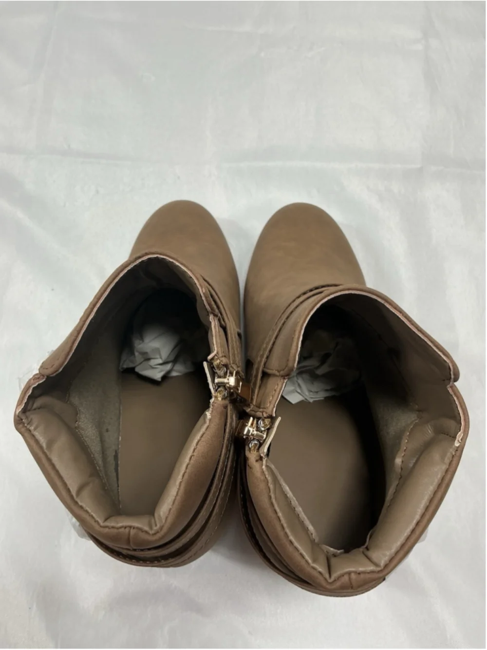 Womans New Cici Hidden Wedge Ankle Boots 8 Taupe